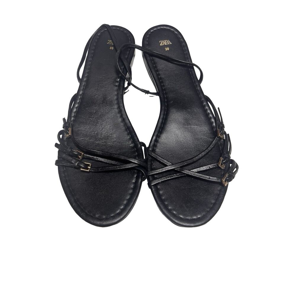 Zara Woman’s Flat Black Leather Buckle Strappy Sandals Size 7.5 M